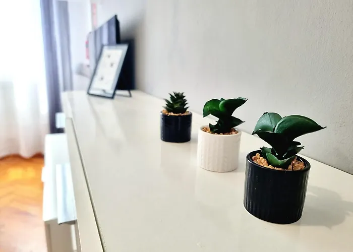 Centrico Apartment *